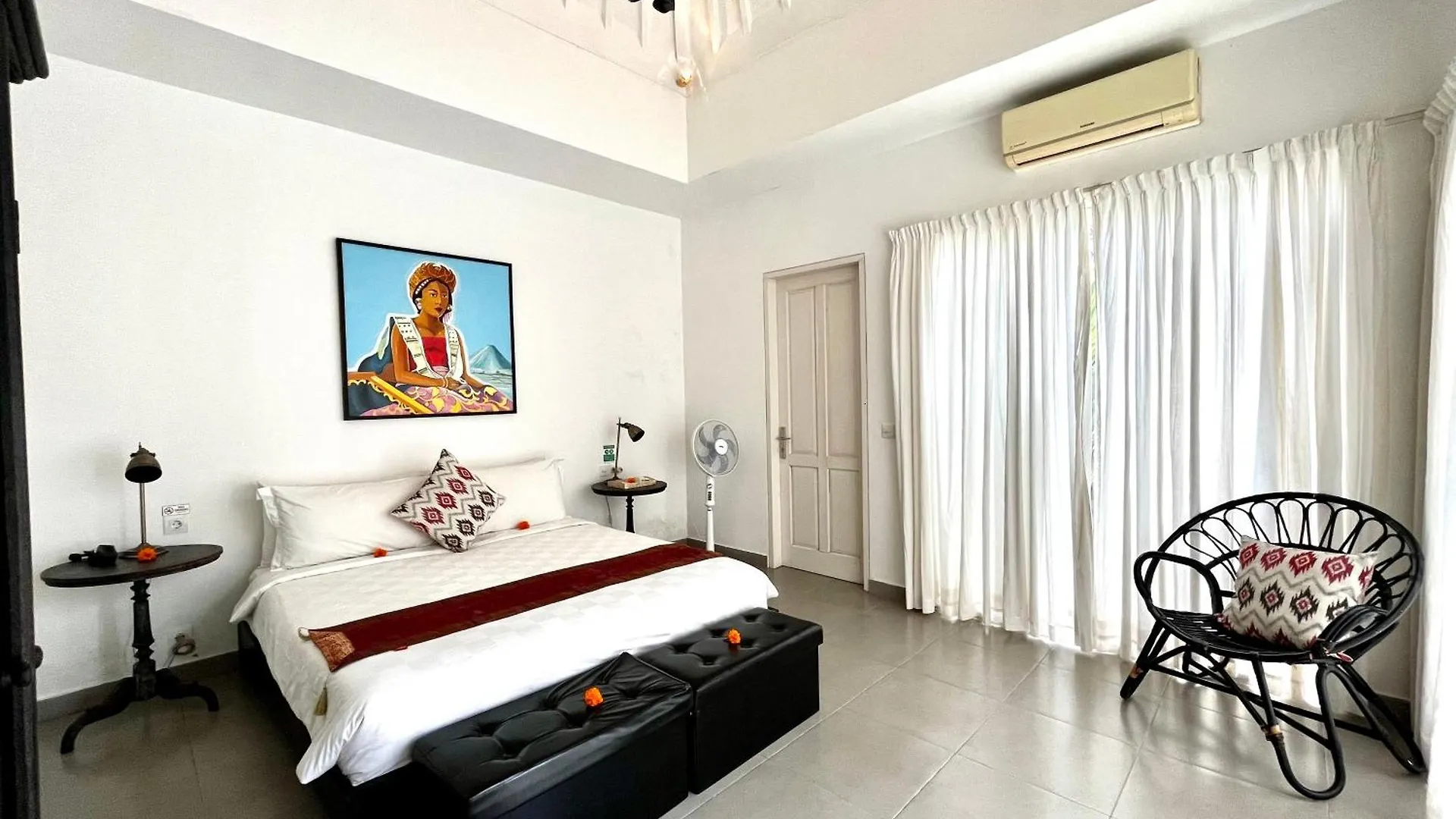 Villa Bella - Walking Distance To The Beach Canggu  Canggu (Bali)