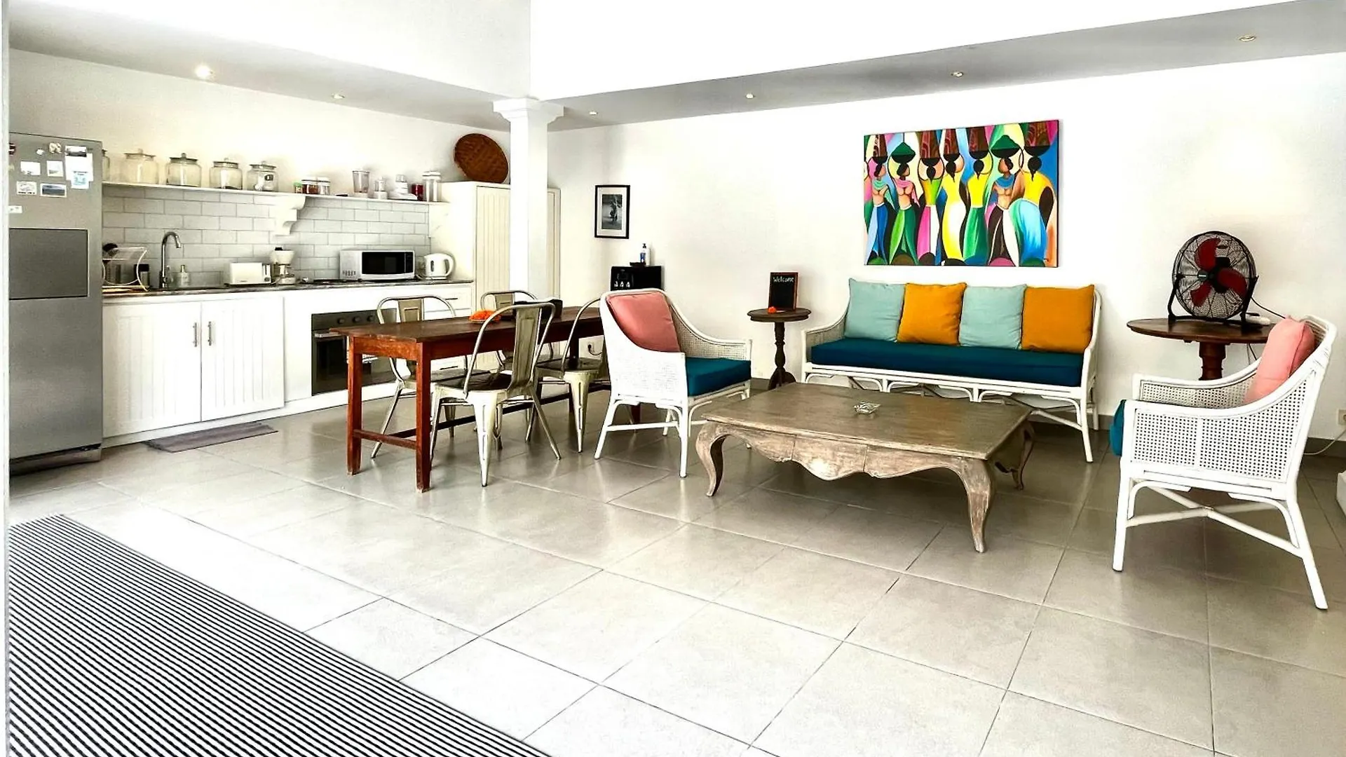 Villa Bella - Walking Distance To The Beach Canggu  Canggu (Bali)