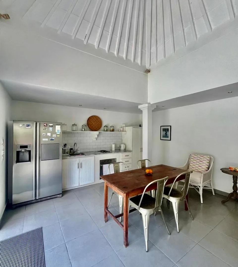 Villa Bella - Walking Distance To The Beach Canggu  0*, Canggu (Bali) Indonesia