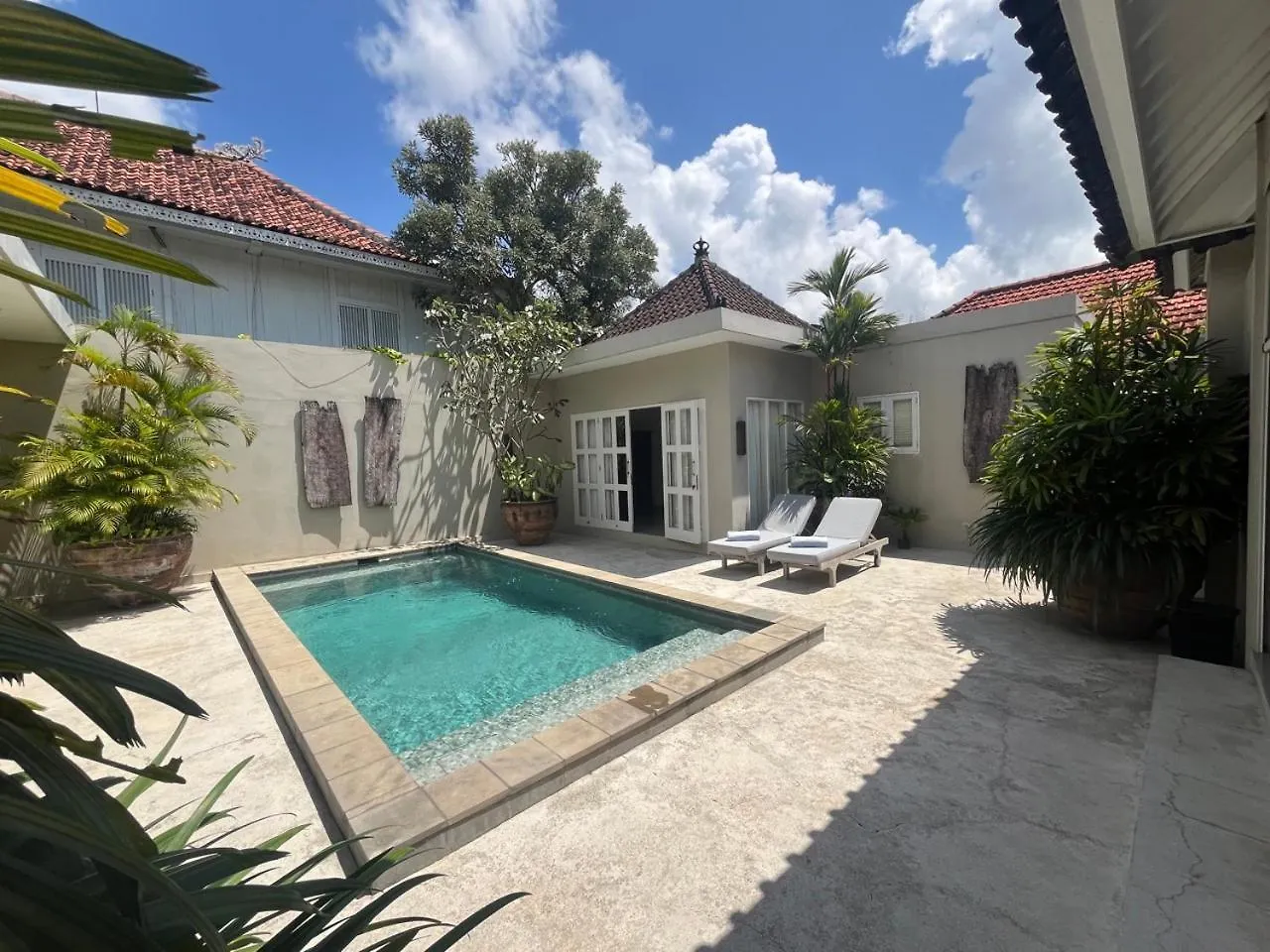 Villa Bella - Walking Distance To The Beach Canggu  Indonesia