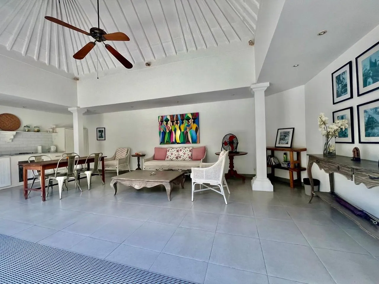 Villa Bella - Walking Distance To The Beach Canggu  0*, Canggu (Bali)
