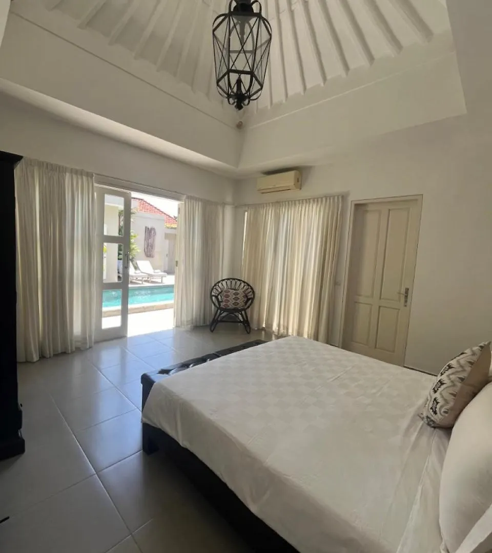 Villa Bella - Walking Distance To The Beach Canggu  0*, Canggu (Bali)